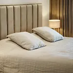La Perla Del Mar - Exclusive Sea View Apartment, Bahia De La Plata, Estepona
