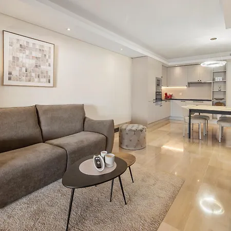 La Perla Del Mar - Exclusive Sea View Apartment, Bahía De La Plata, Apartamento Estepona
